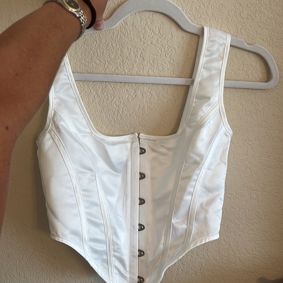 Pretty little thing corset top - Picture 10 of 10